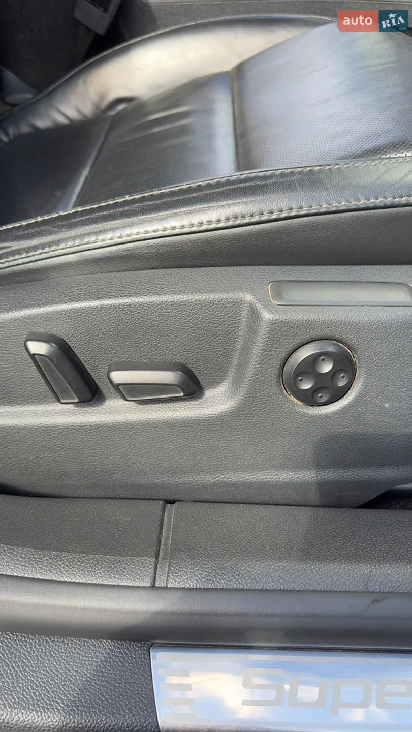 2011 Skoda Superb - мініатюра 52