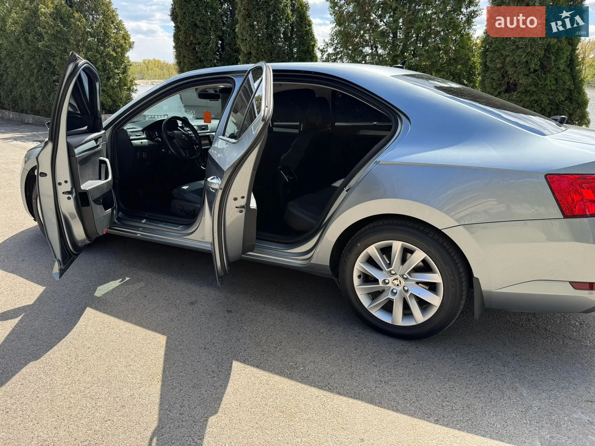 2015 Skoda Superb - мініатюра 29