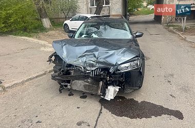 Універсал Skoda Superb 2018 в Рівному