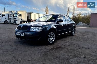 Лифтбек Skoda Superb 2004 в Шишаки