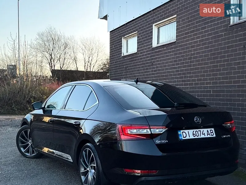 Skoda Superb 2017 VIN TMBAJ9NP3J7524408 фото оголошення 16 з 62