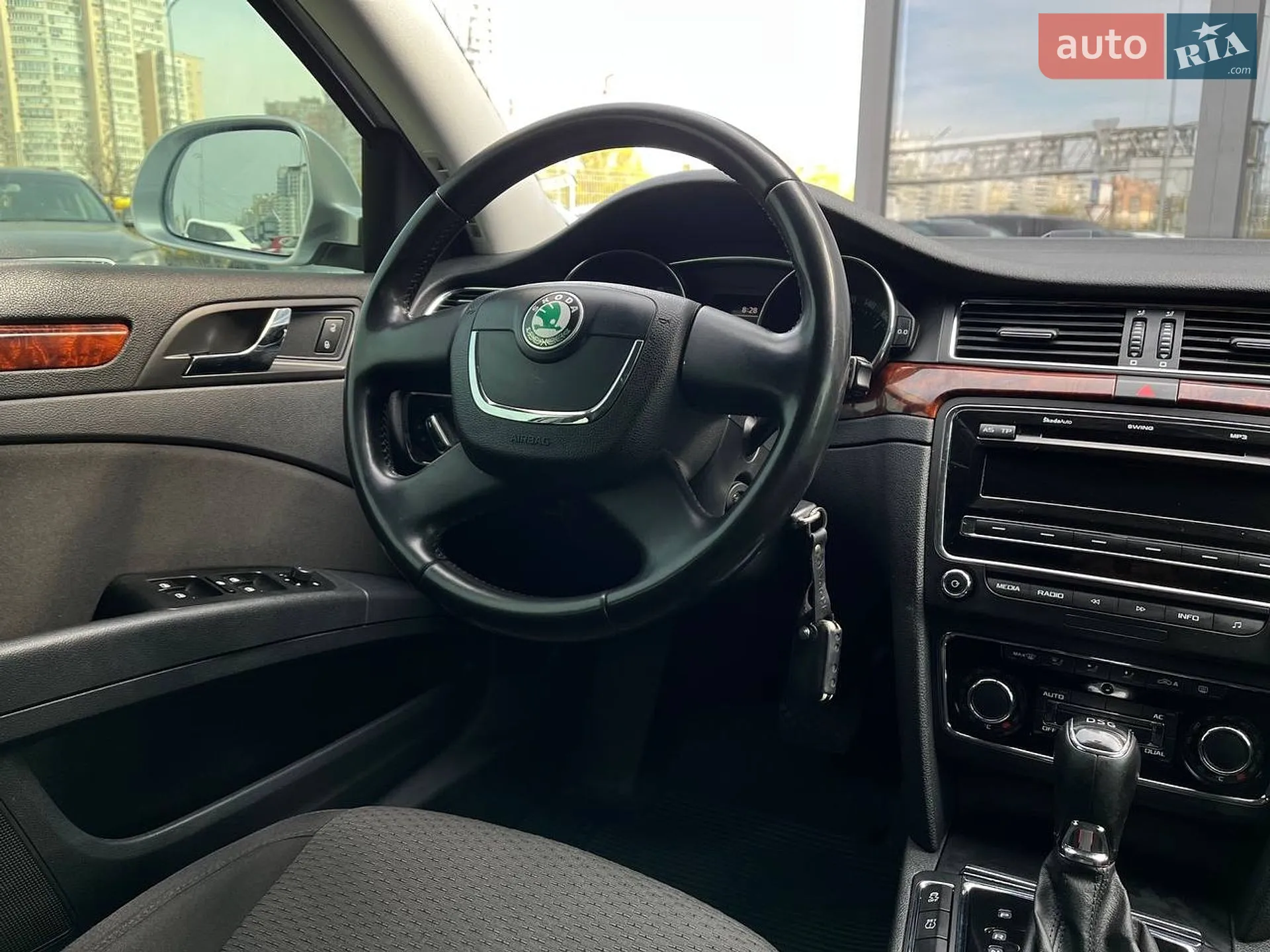 2013 Skoda Superb - мініатюра 14