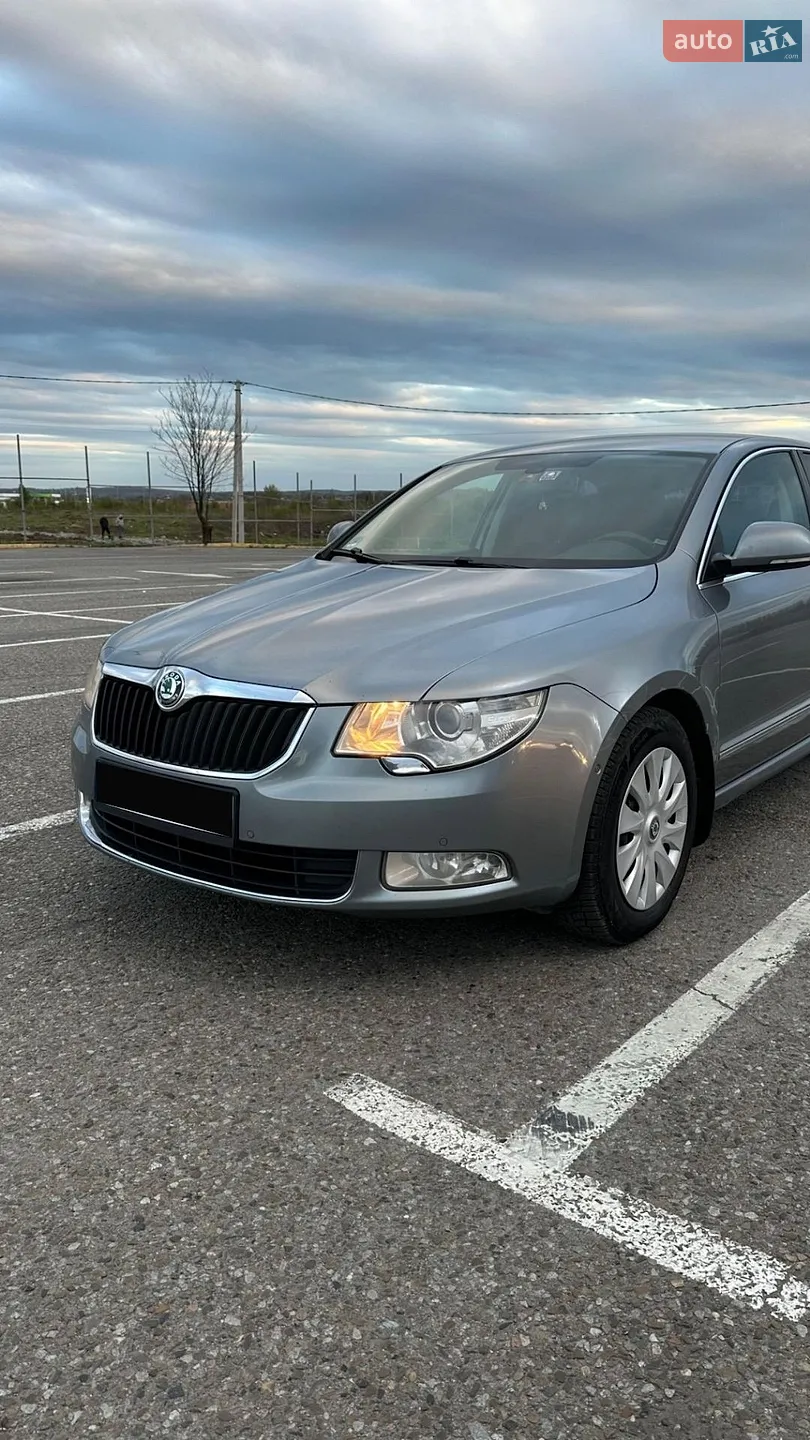 2011 Skoda Superb - мініатюра 27