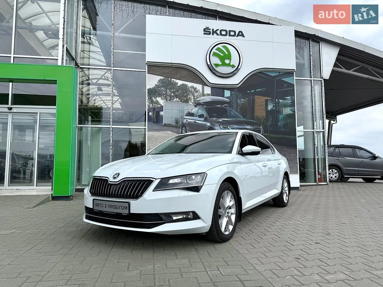 2019 Skoda Superb - мініатюра 23