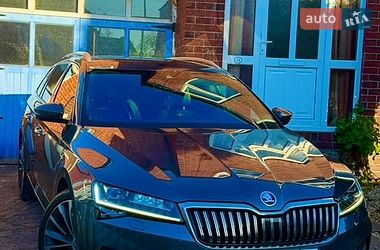 Универсал Skoda Superb 2019 в Ужгороде