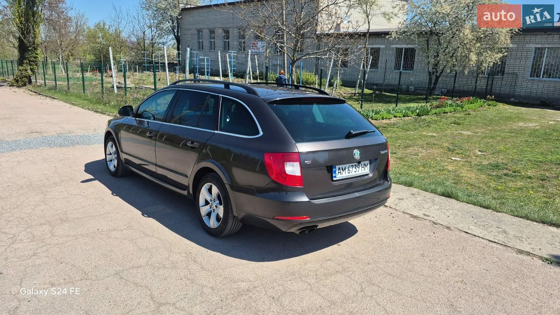 2011 Skoda Superb - мініатюра 9