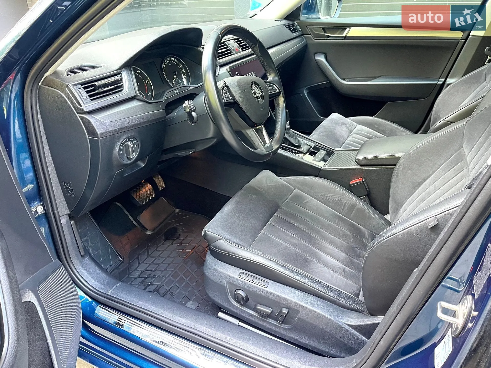 2018 Skoda Superb - мініатюра 24
