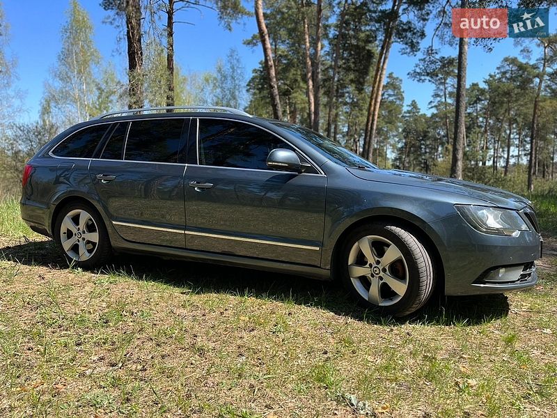 Универсал Skoda Superb 2014 в Киеве