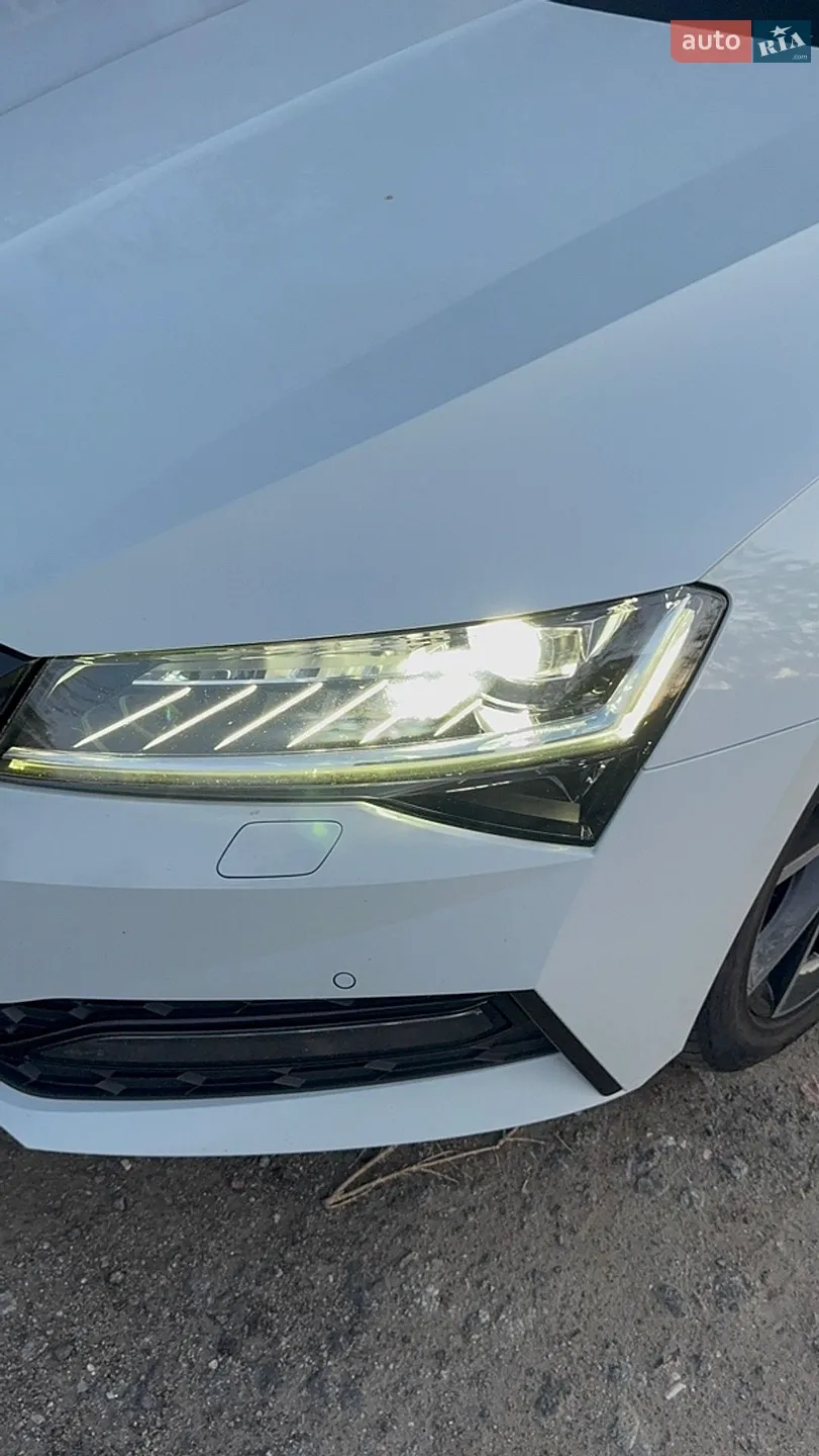 2022 Skoda Superb - мініатюра 3
