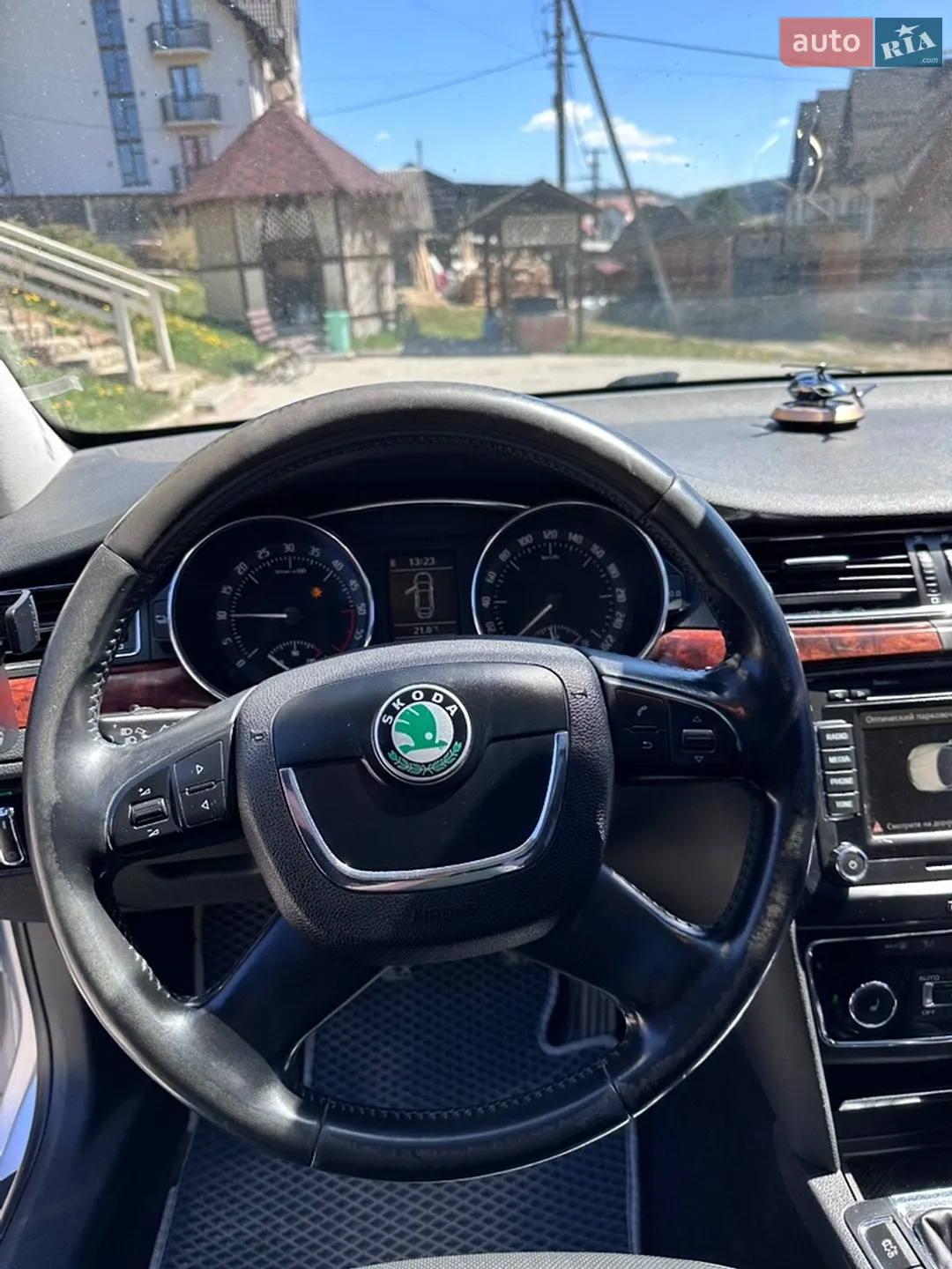 2012 Skoda Superb - мініатюра 7