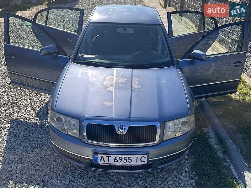 Skoda Superb 2006