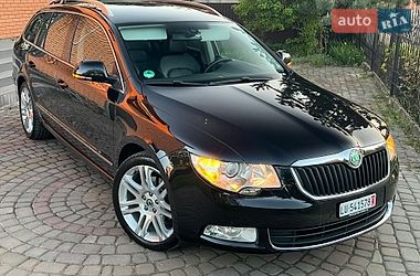 Универсал Skoda Superb 2010 в Луцке