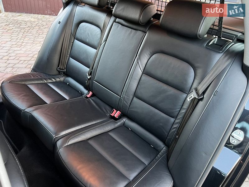 Універсал Skoda Superb 2010 в Луцьку