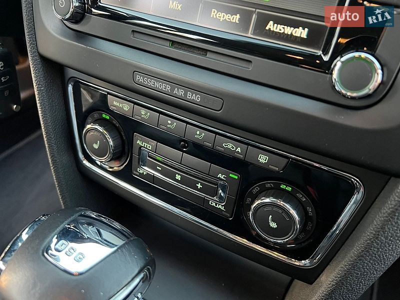 Універсал Skoda Superb 2010 в Луцьку