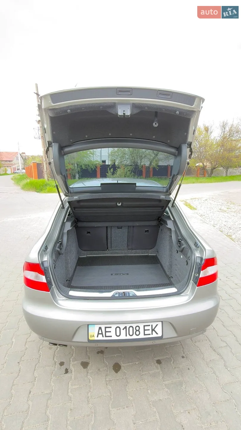 2013 Skoda Superb - мініатюра 4