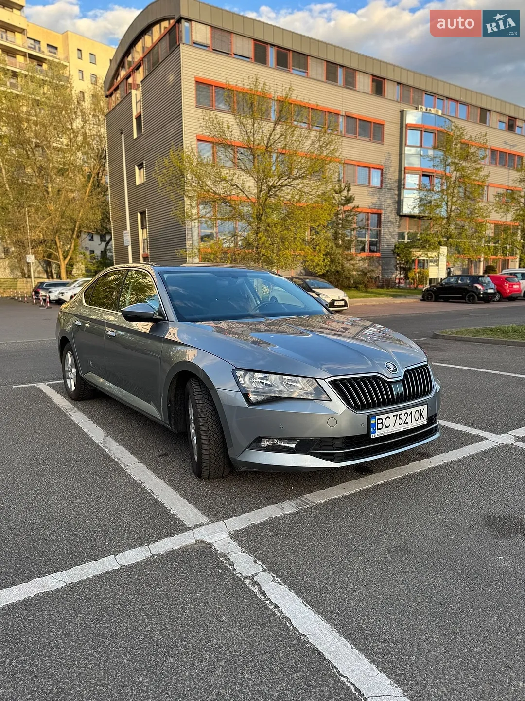2016 Skoda Superb - мініатюра 9