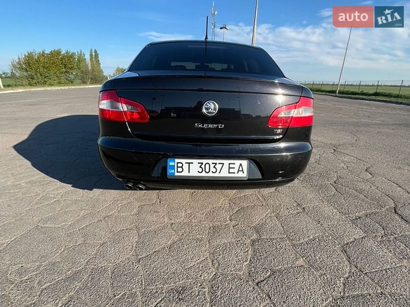 Лифтбек Skoda Superb 2008 в Херсоне