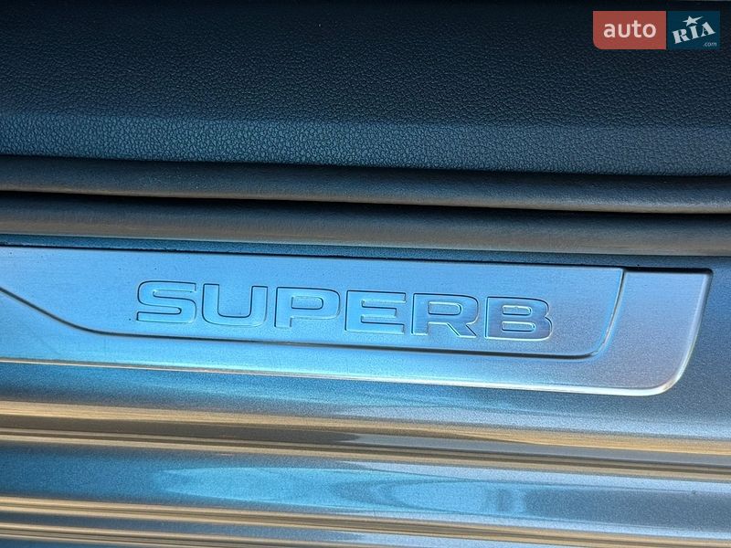 Универсал Skoda Superb 2023 в Луцке