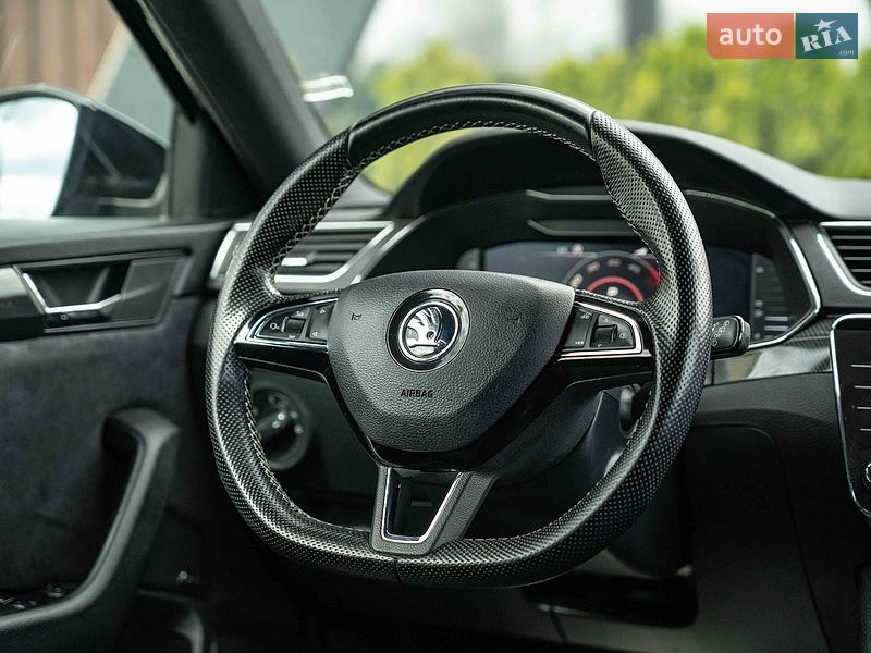 Универсал Skoda Superb 2019 в Черновцах
