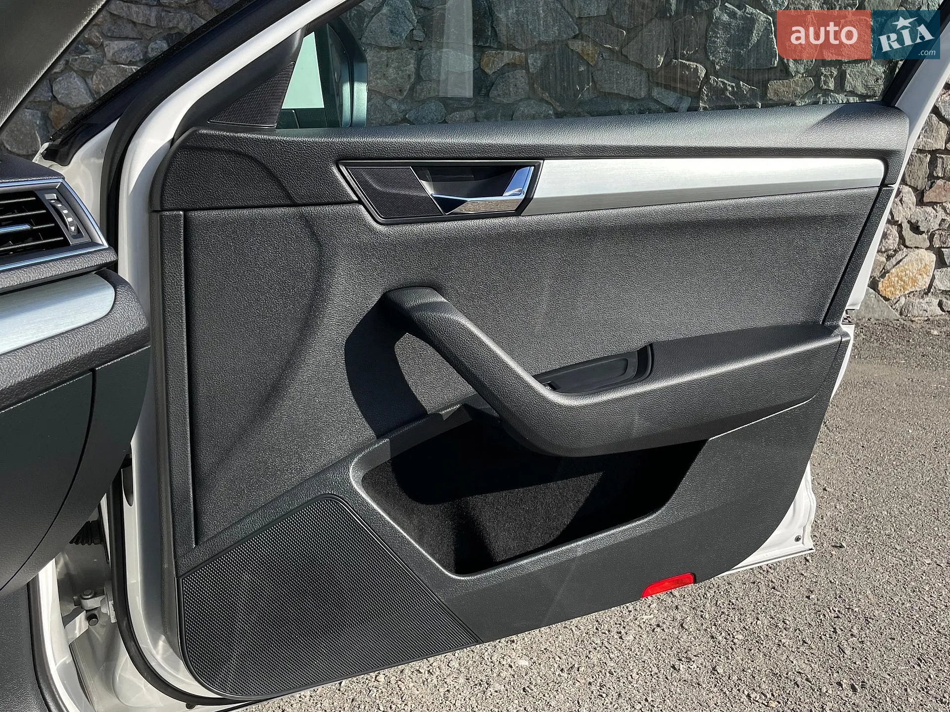 2016 Skoda Superb - мініатюра 22