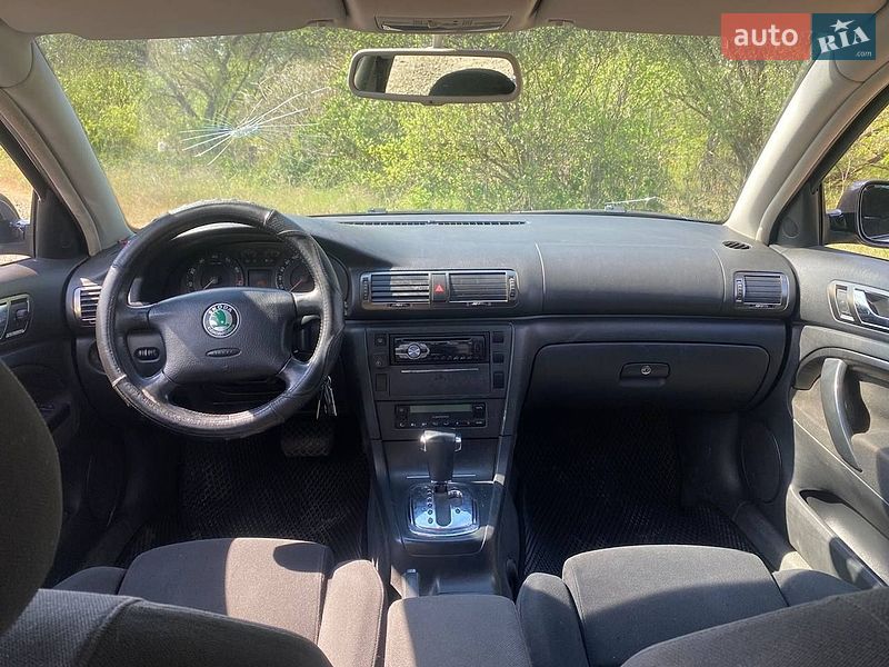 Лифтбек Skoda Superb 2005 в Полтаве