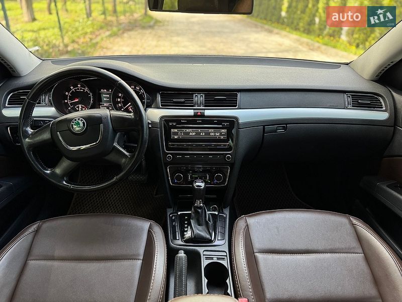 Ліфтбек Skoda Superb 2013 в Трускавці