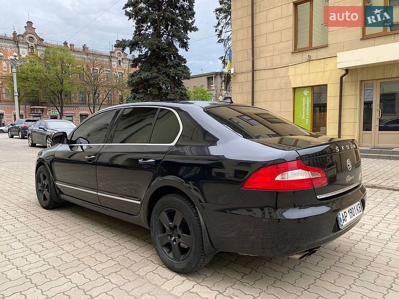 Лифтбек Skoda Superb 2009 в Запорожье