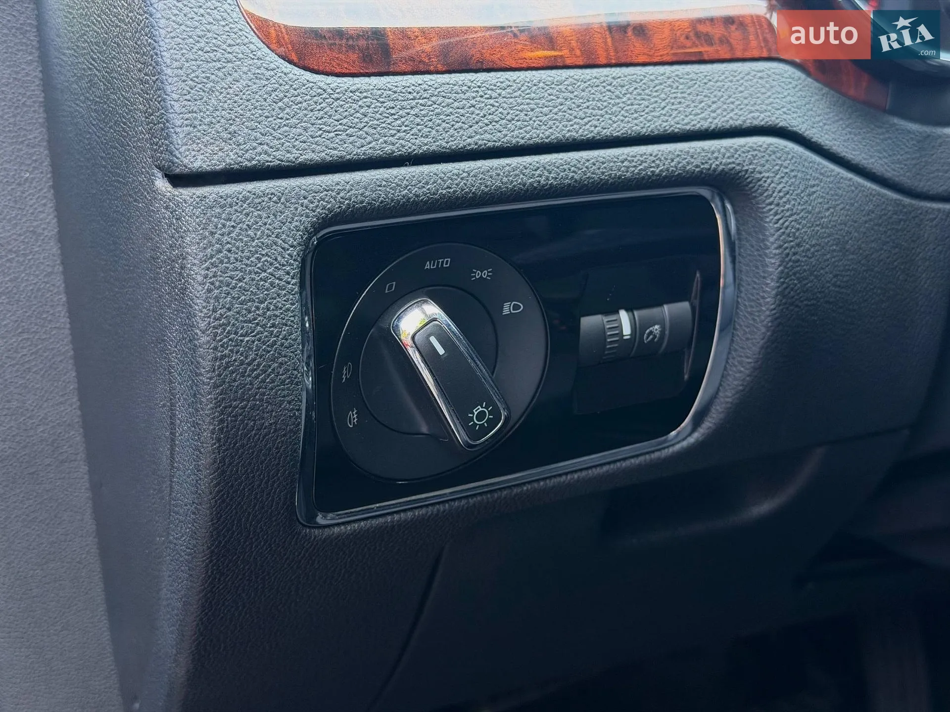 2012 Skoda Superb - мініатюра 23