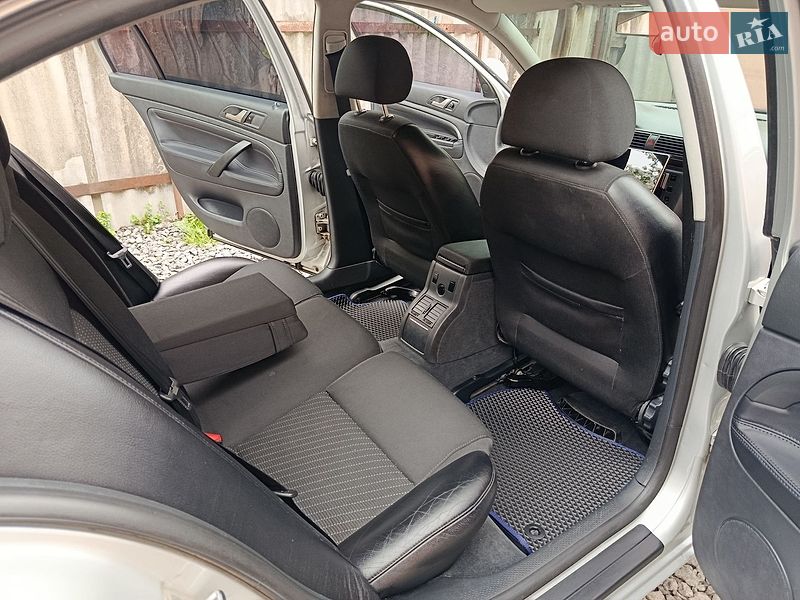 Лифтбек Skoda Superb 2007 в Бердичеве