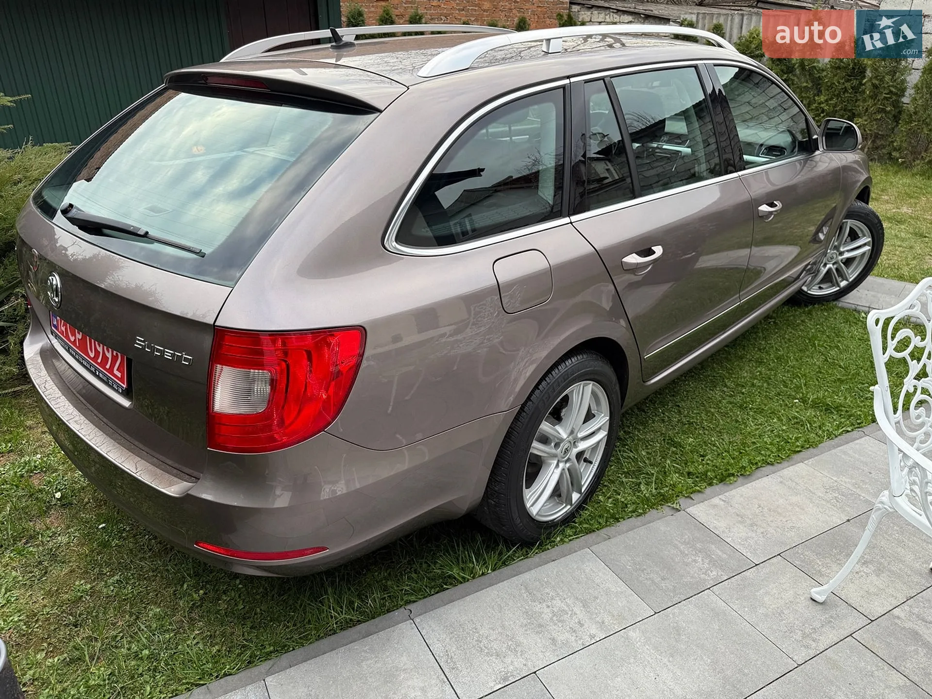 2010 Skoda Superb - мініатюра 37