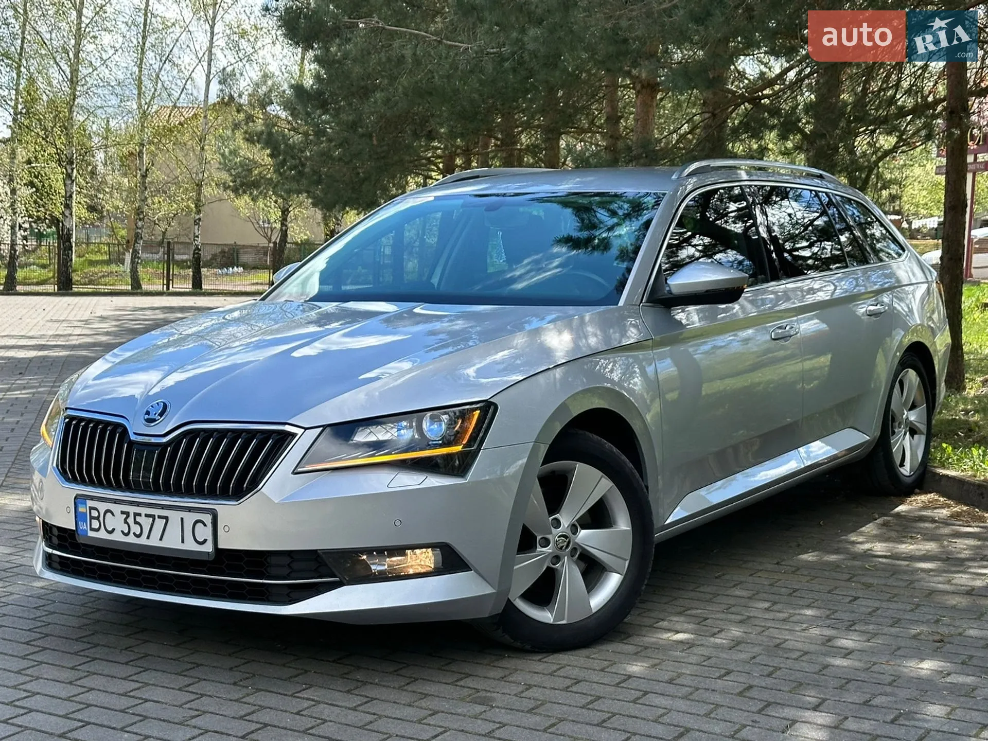 2018 Skoda Superb - мініатюра 3