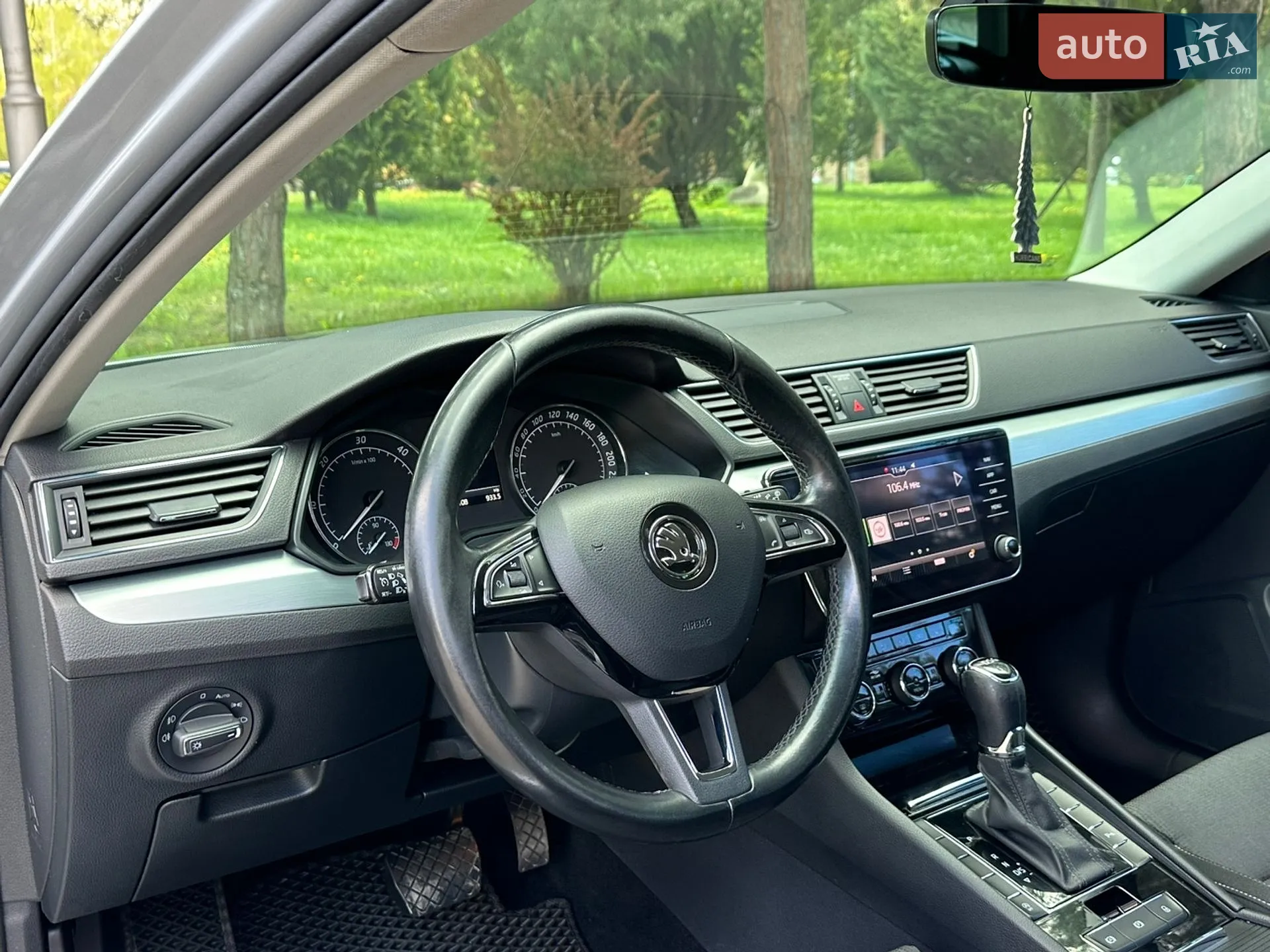 2018 Skoda Superb - мініатюра 34