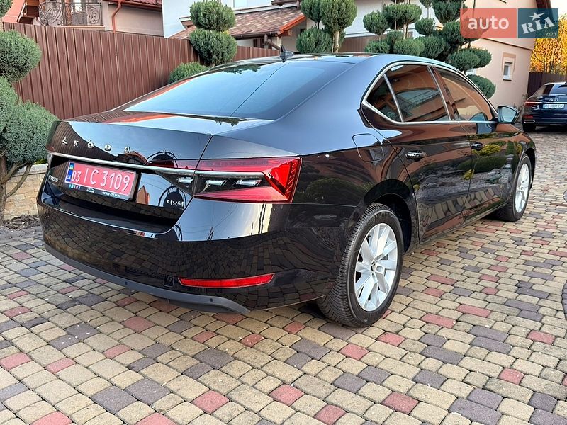 Лифтбек Skoda Superb 2020 в Мукачево