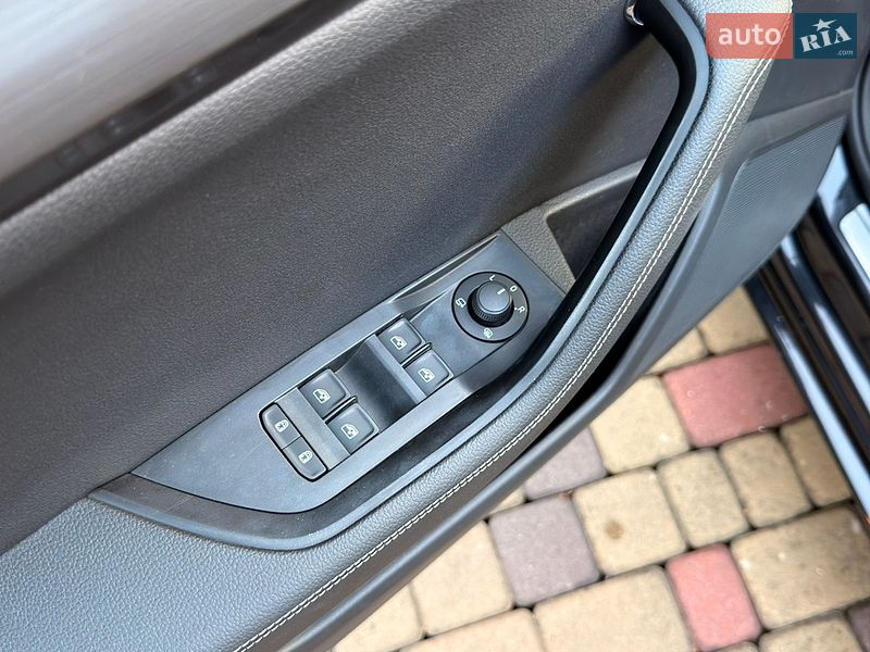 Лифтбек Skoda Superb 2020 в Мукачево