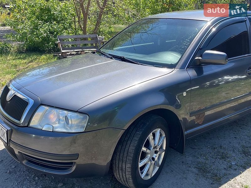 Ліфтбек Skoda Superb 2004 в Києві