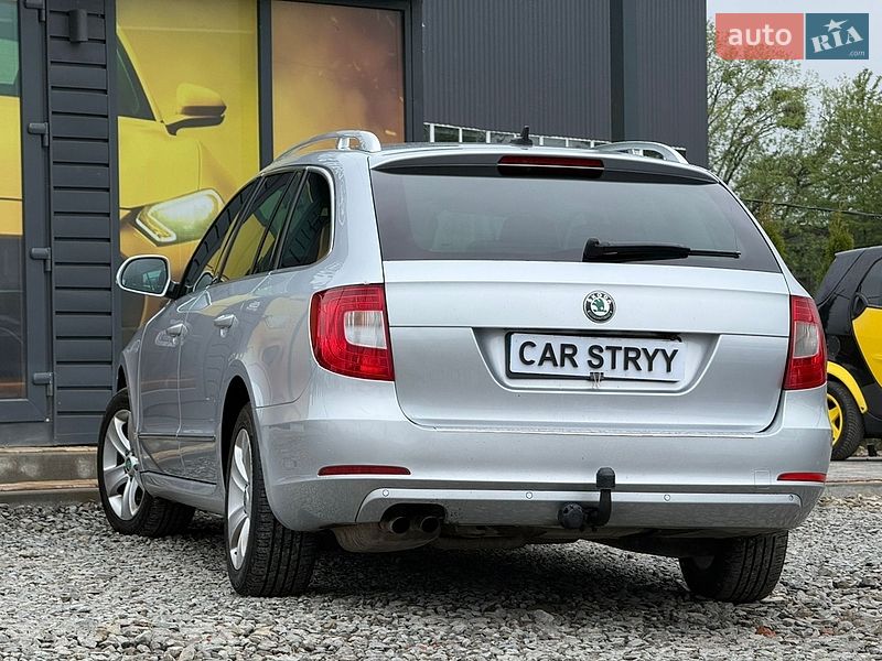 Универсал Skoda Superb 2012 в Стрые