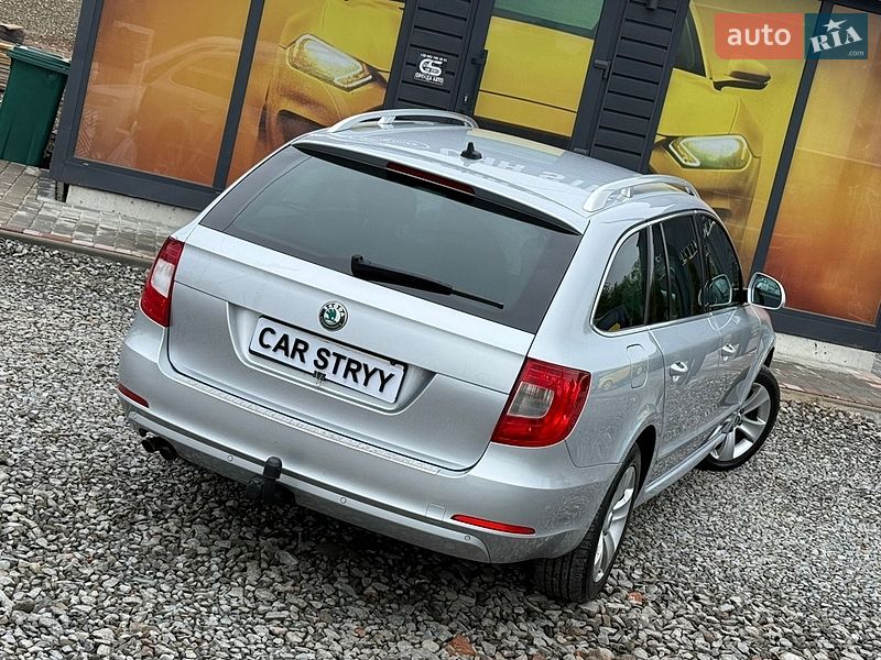 Универсал Skoda Superb 2012 в Стрые