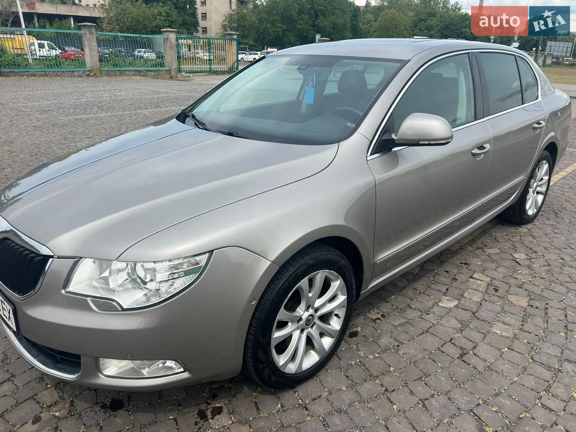 2012 Skoda Superb - мініатюра 6