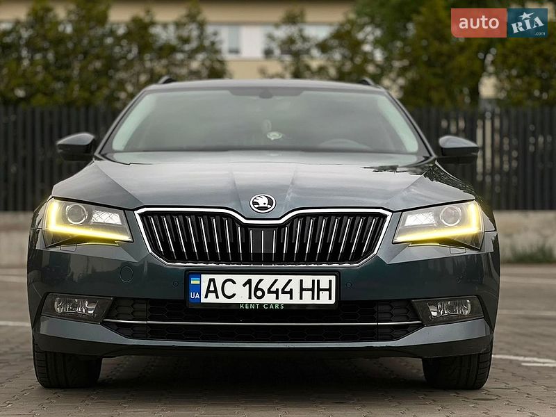 Универсал Skoda Superb 2017 в Луцке