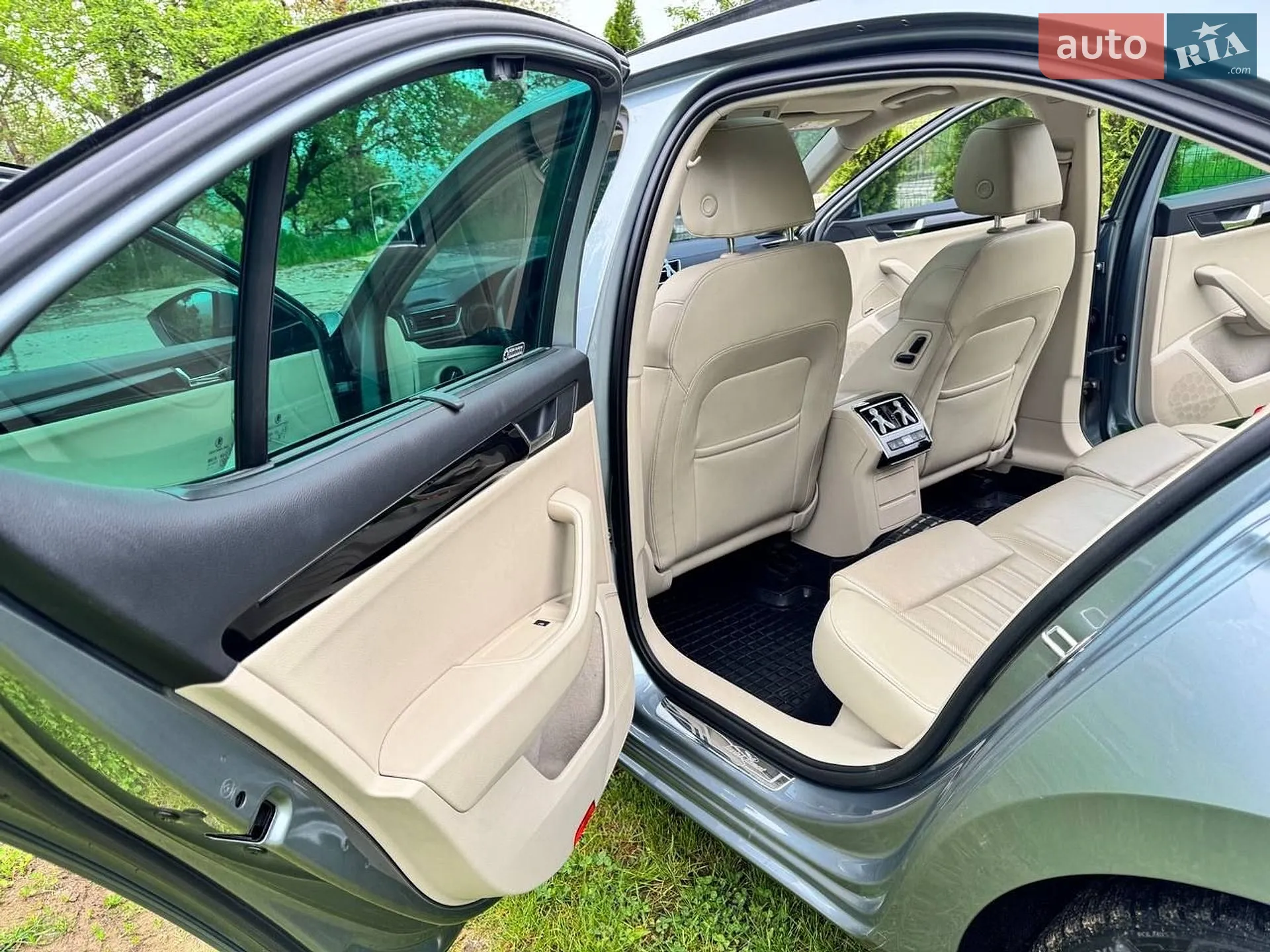 2015 Skoda Superb - мініатюра 12