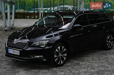 Універсал Skoda Superb 2016 в Львові