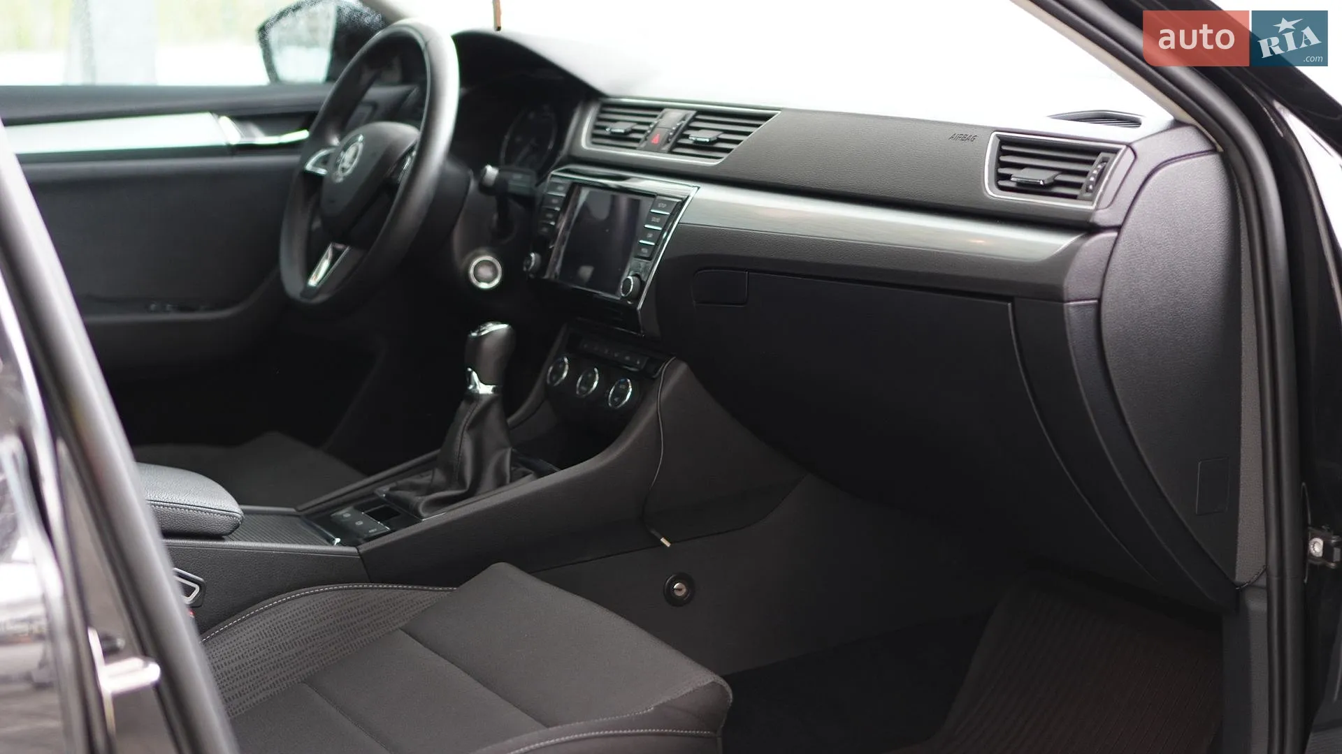 2016 Skoda Superb - мініатюра 14