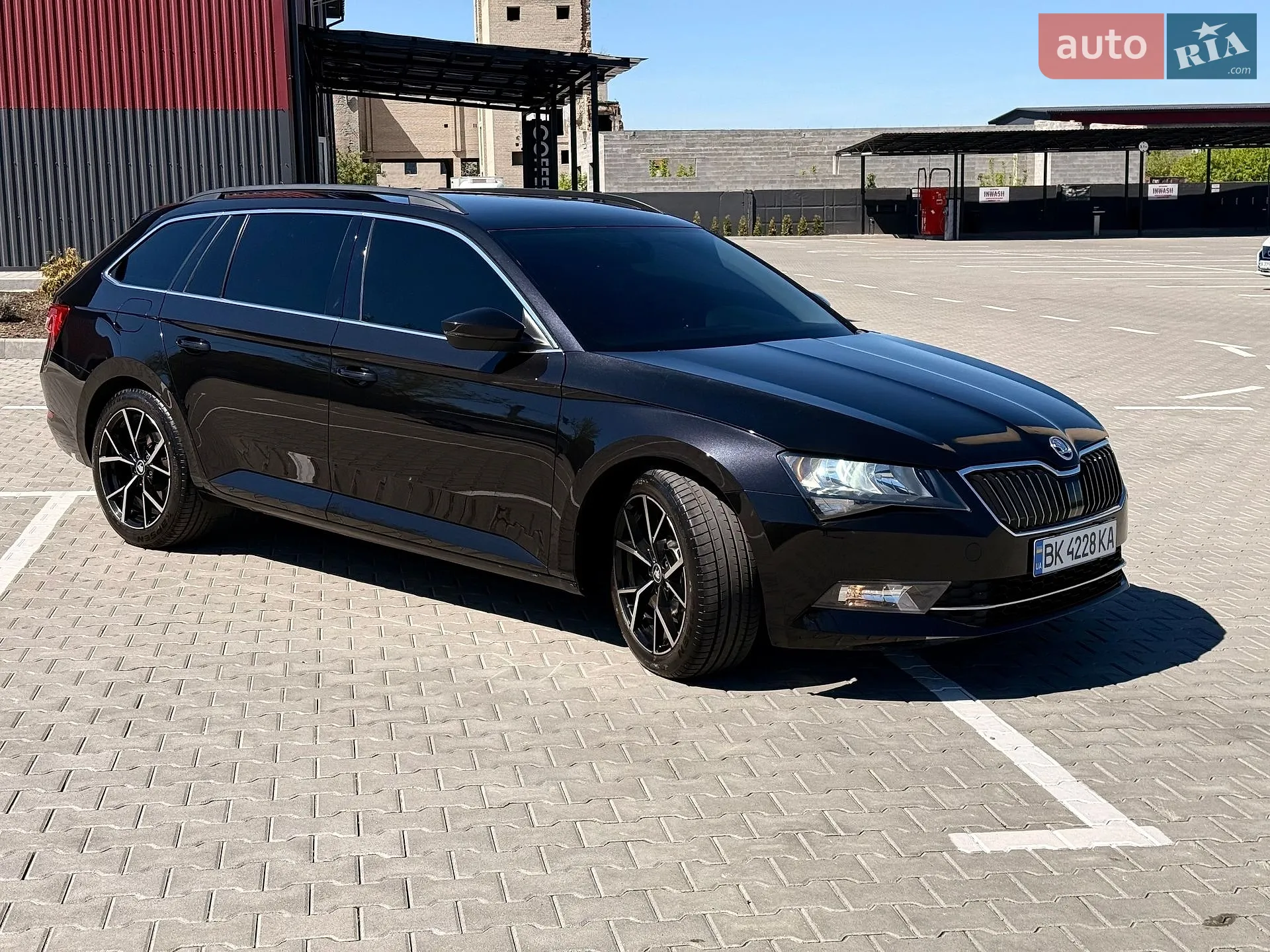 2015 Skoda Superb - мініатюра 9