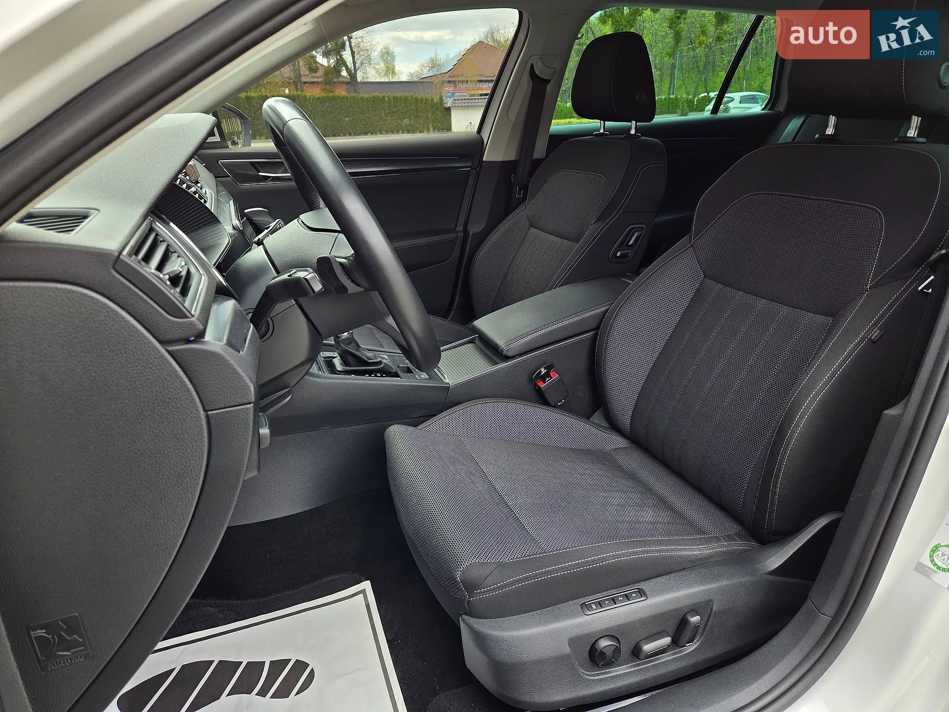 2020 Skoda Superb - мініатюра 46