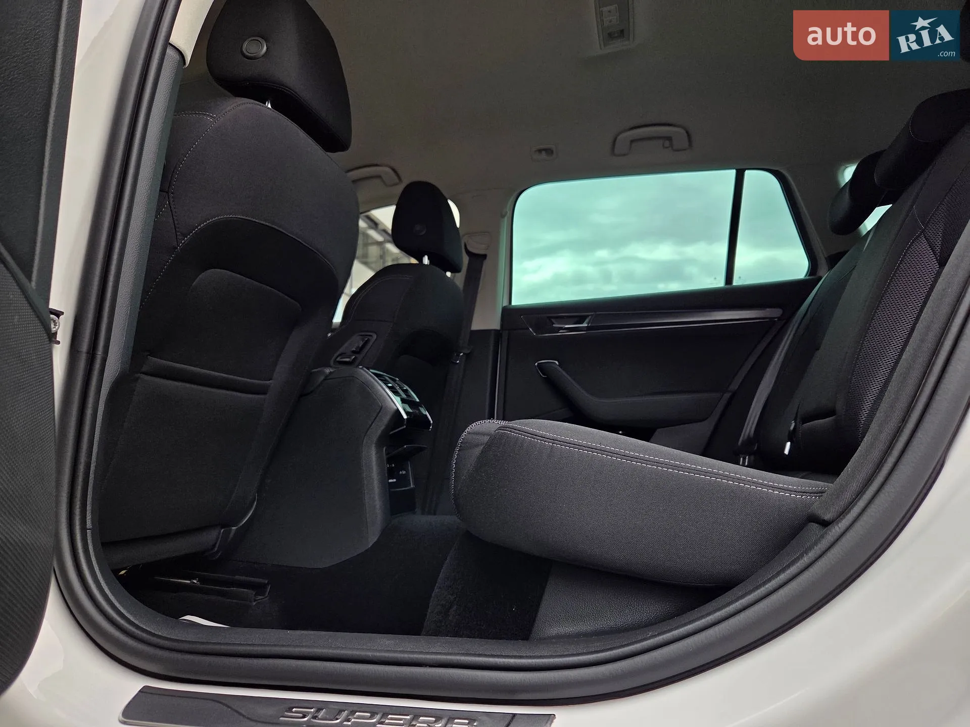 2020 Skoda Superb - мініатюра 92