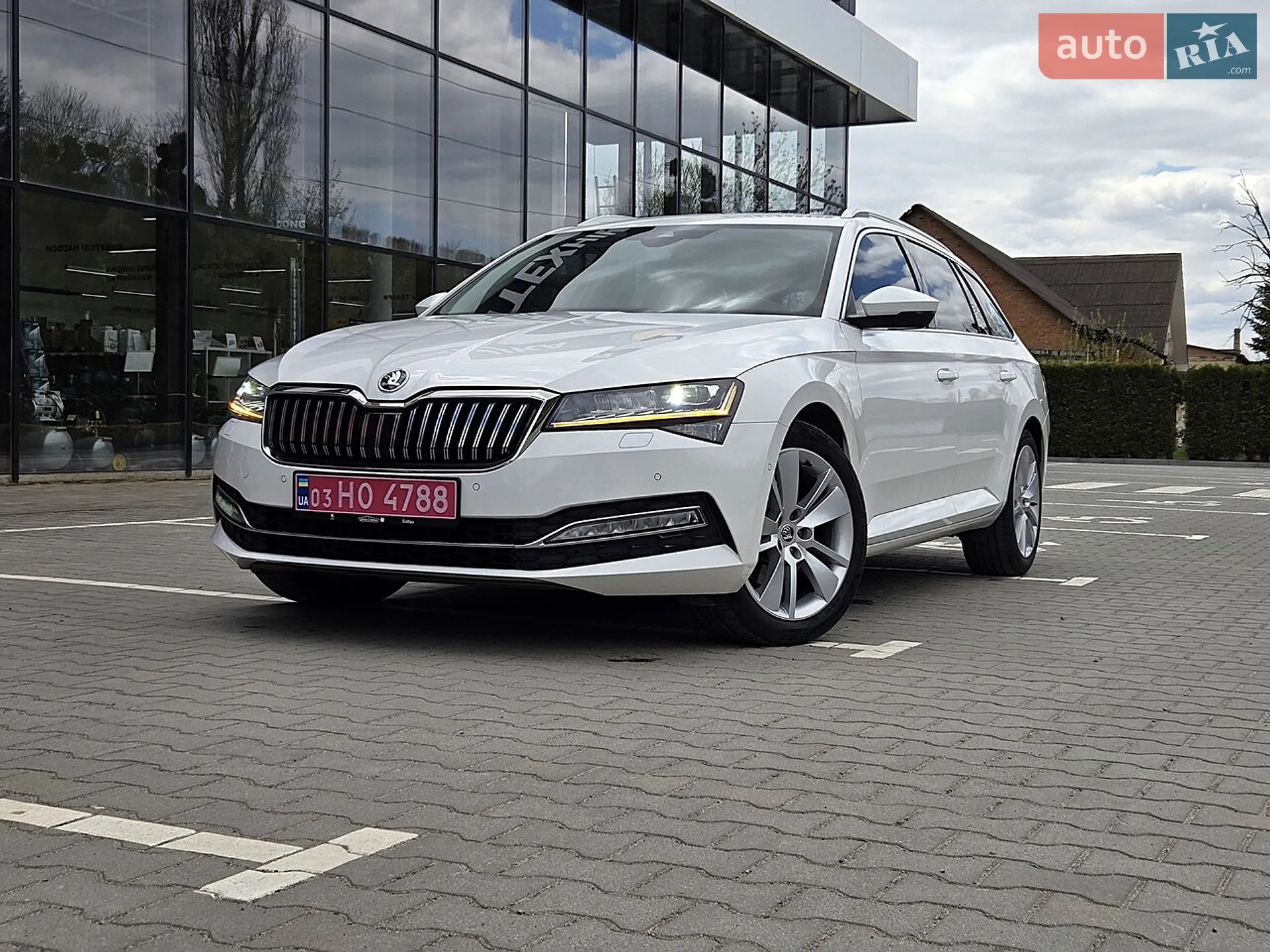 2020 Skoda Superb - мініатюра 136