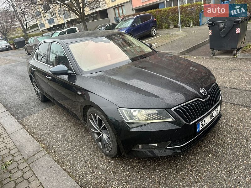 Лифтбек Skoda Superb 2016 в Хусте