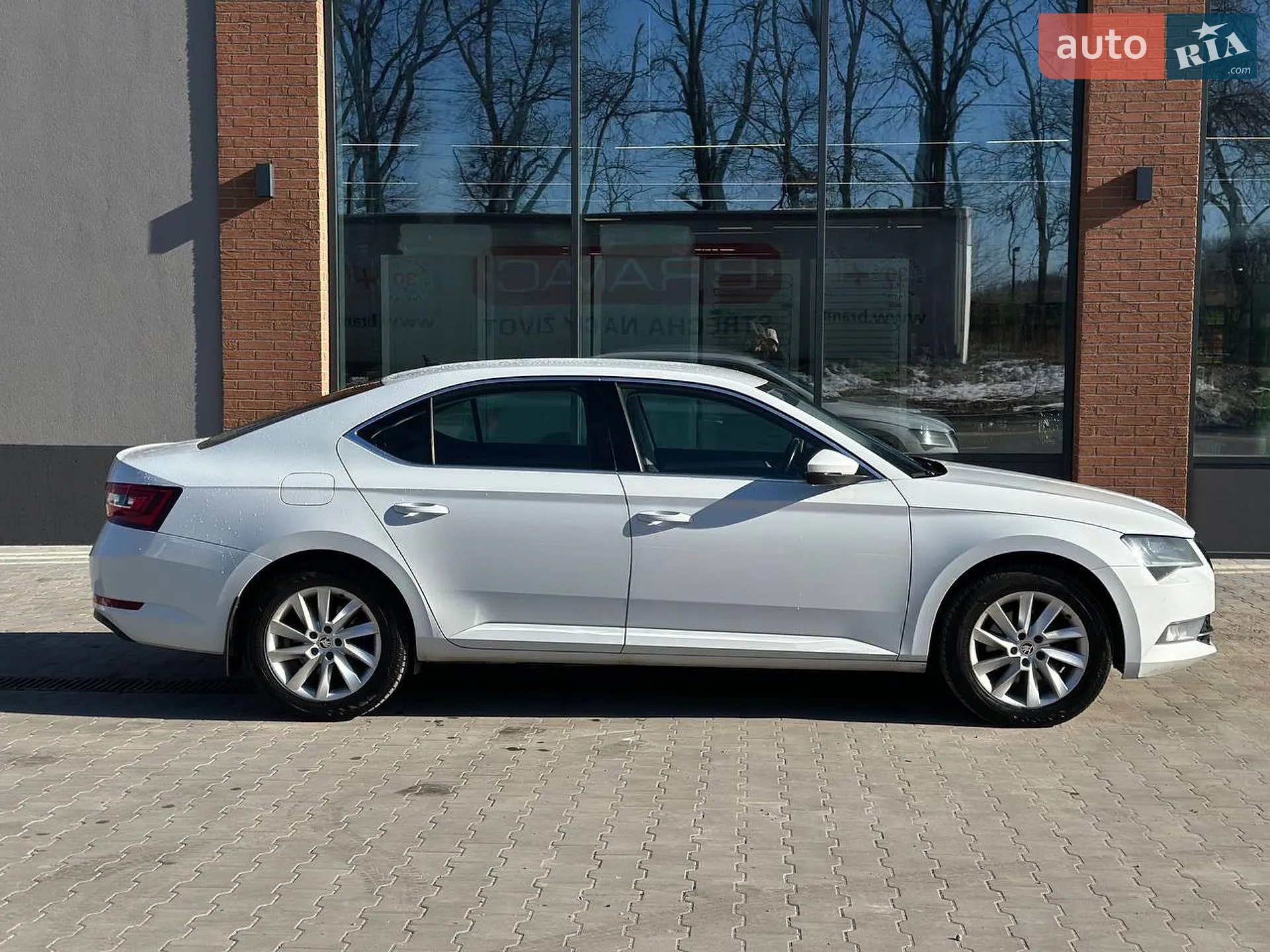 2018 Skoda Superb - мініатюра 6