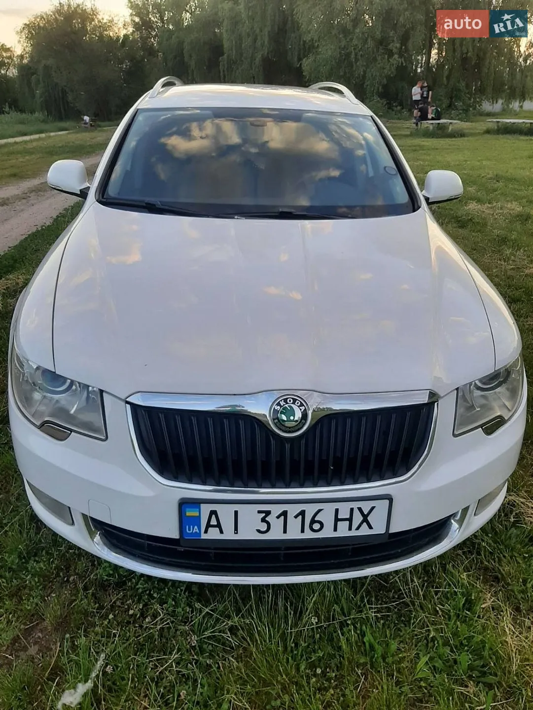 2012 Skoda Superb - мініатюра 4