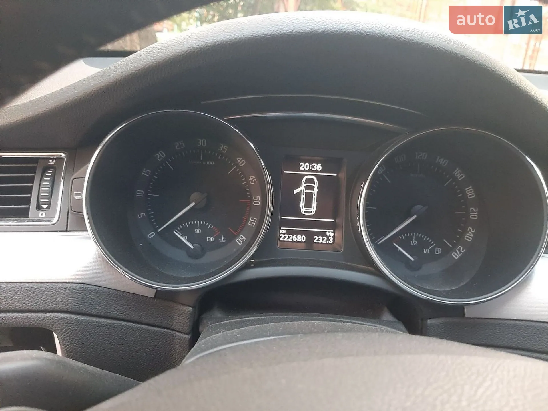 2012 Skoda Superb - мініатюра 12